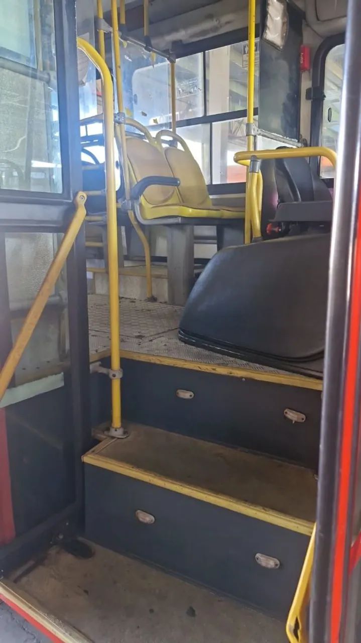 NEOBUS MEGA MERCEDES-BENZ  - Foto 9