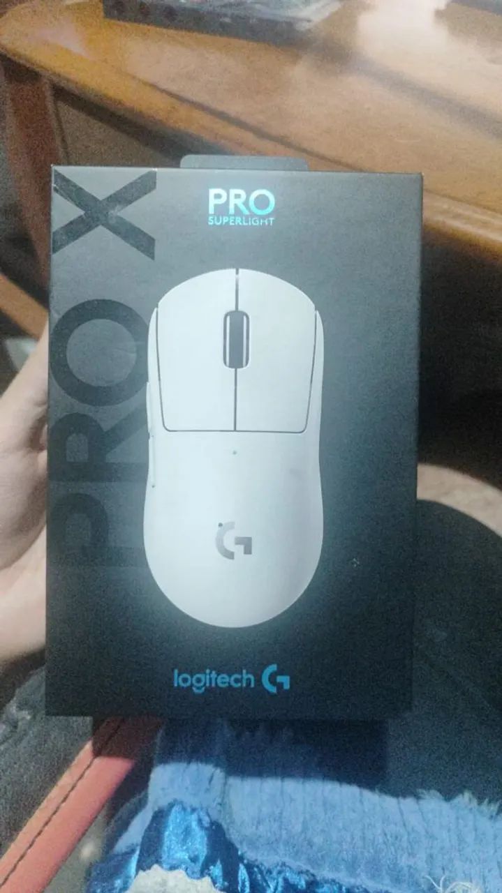 Mouse gamer Logitech g pro super light 1