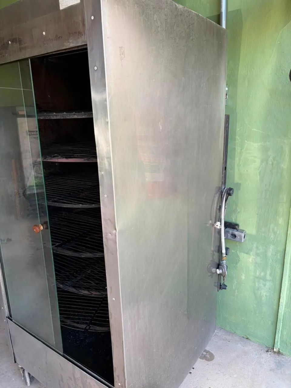 Máquina de assar frangos 