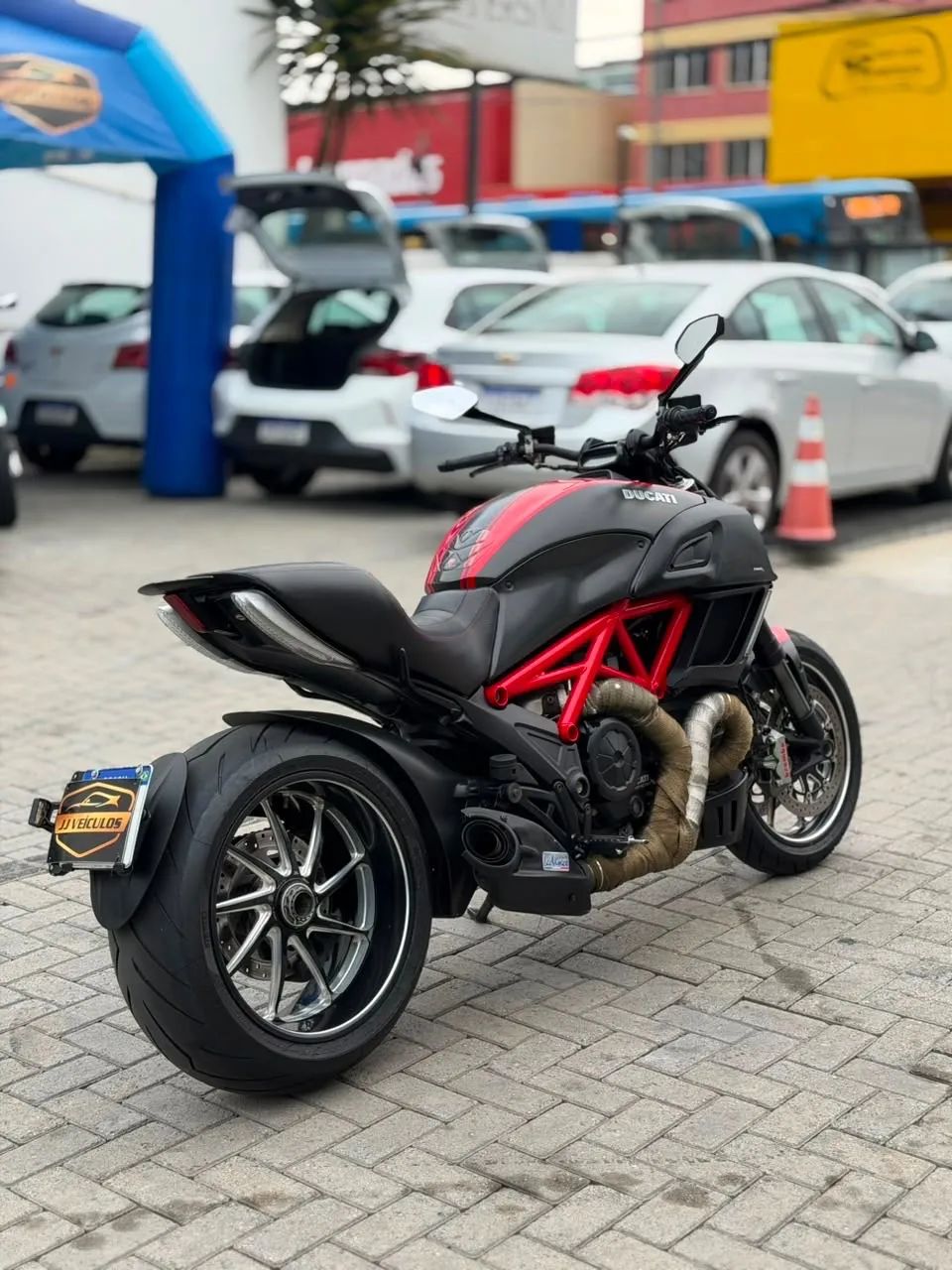 DIAVEL 1198 Carbon - Foto 4