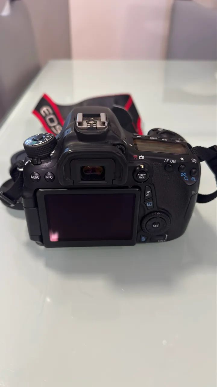 Nova! Camera Canon 70D + lente 18-55 - Foto 4