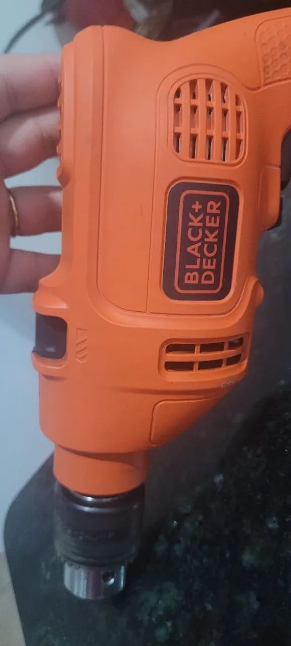 Furadeira Black+ Decker (Com defeito) - Foto 2