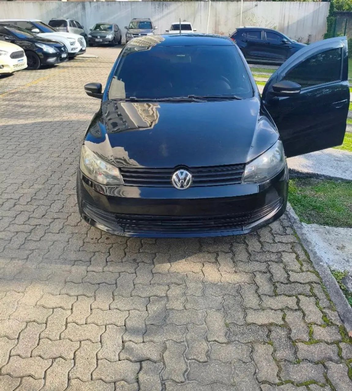 Volkswagen Gol GOL TRENDLINE 1.0 T.FLEX 8V 5P 2015
