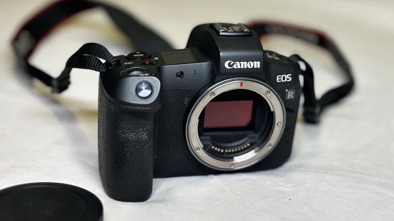 CÂNON EOS R EM ESTADO DE NOVA - Foto 5
