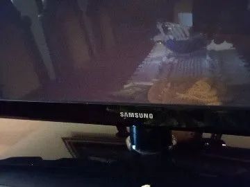 Tv Samsung 50 polegadas( com defeito)