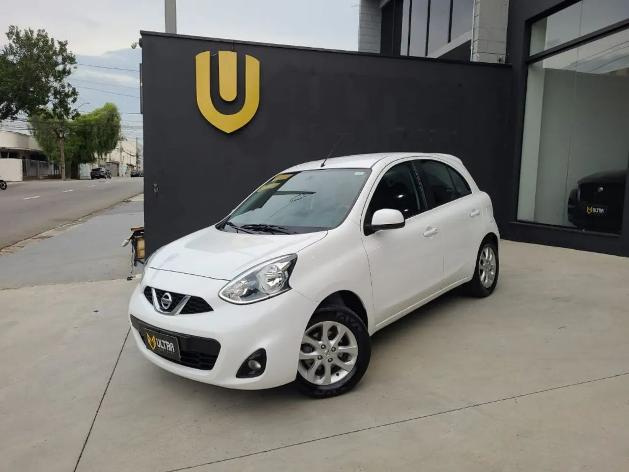 Nissan March 2020