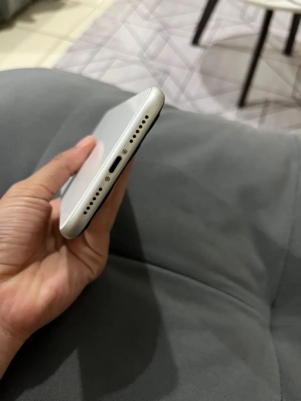 Vendo celular iPhone 11 celular reserva bateria tudo original! - Foto 2