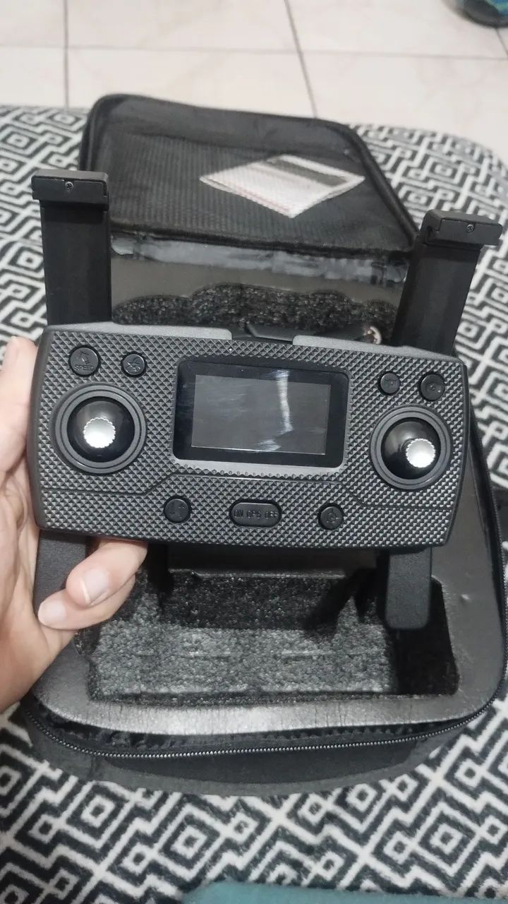 Drone SG907 - Compatível com Smartphone (Precisa de bateria no controle) - Foto 2