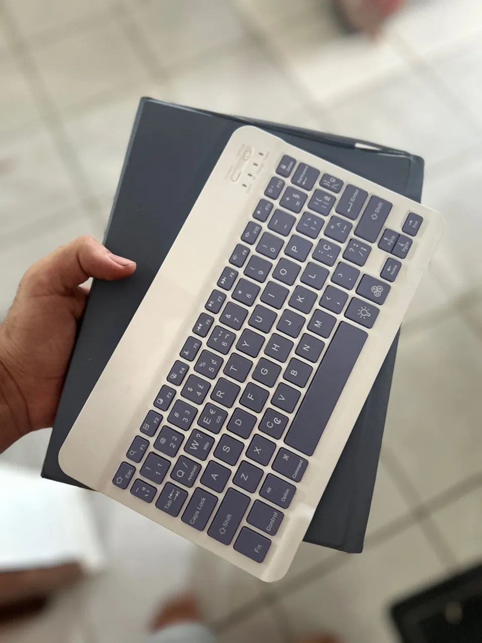 teclado e capa para ipad 9 e 8 geração 