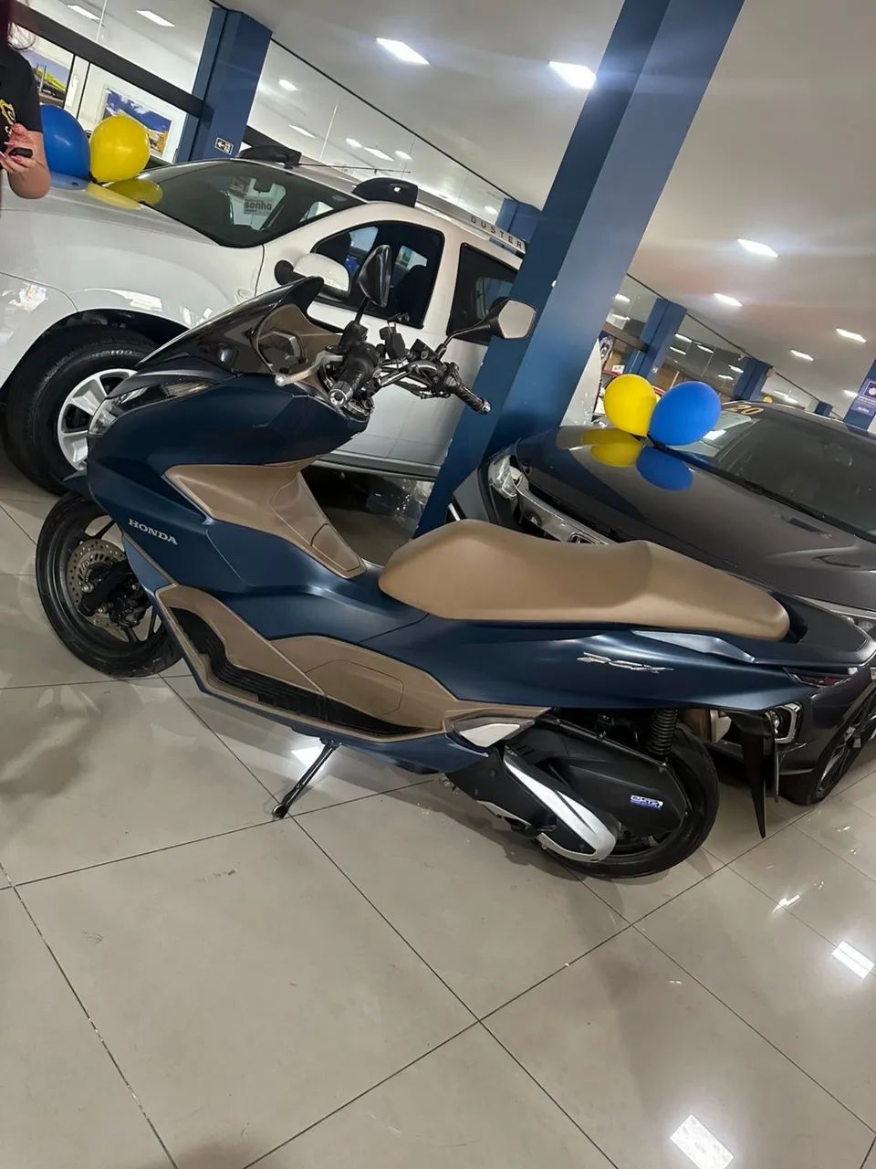 Oportunidade Honda PCX 2023