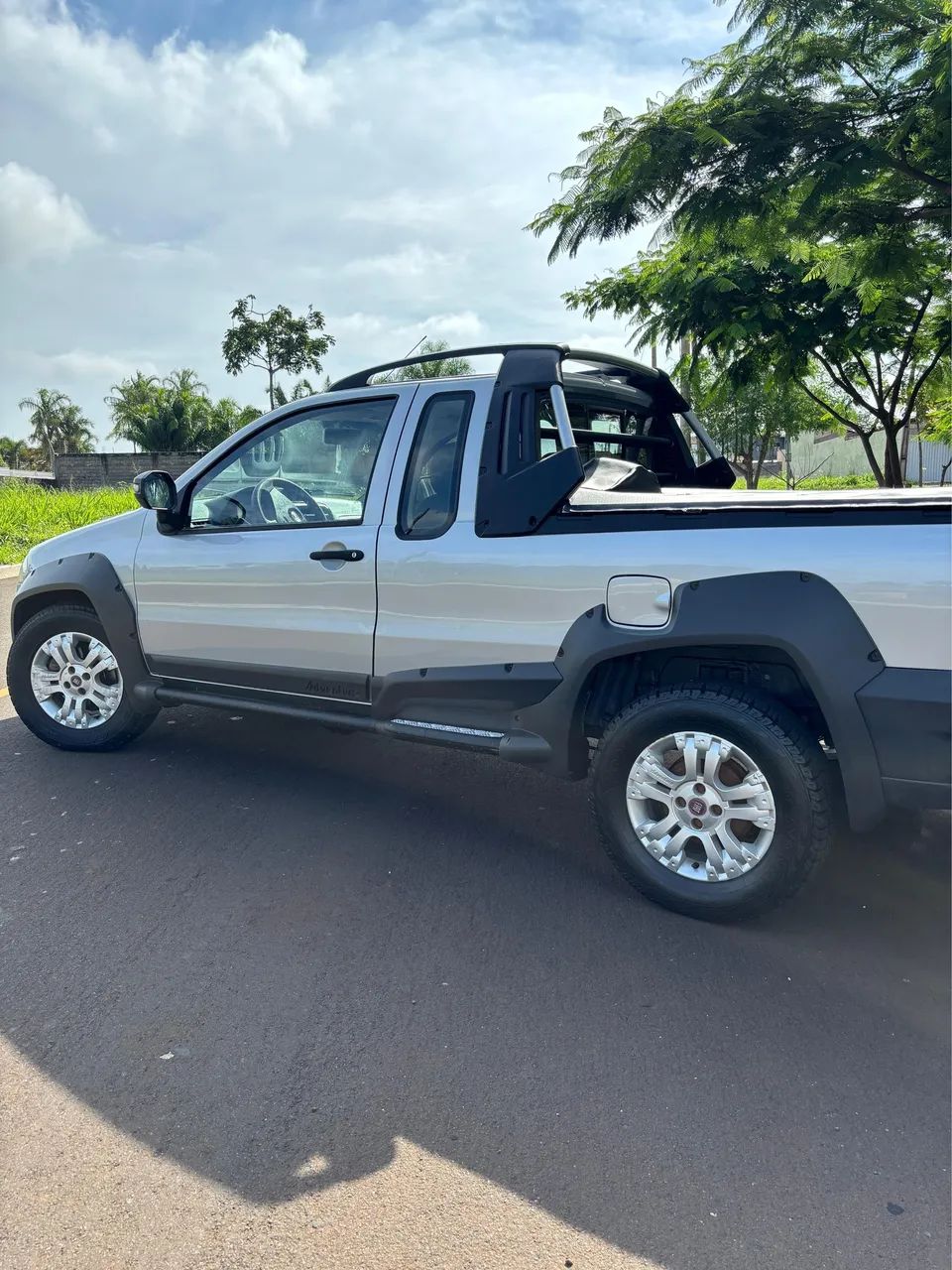 Fiat Strada 2012
