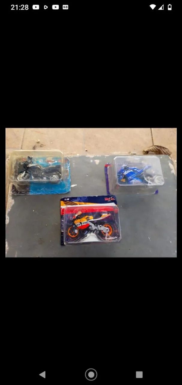 3 MINIATURAS DE MOTO - Foto 5