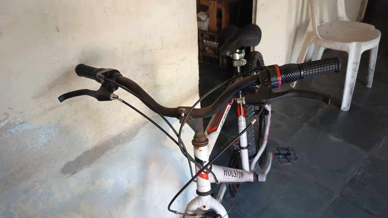 Bicicleta Houston Meridian aro 26 - Foto 2
