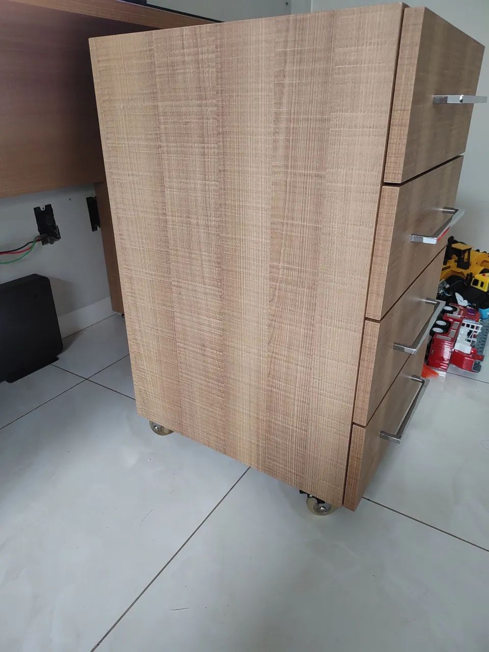 Escrivaninha e gaveteiro MDF  - Foto 3