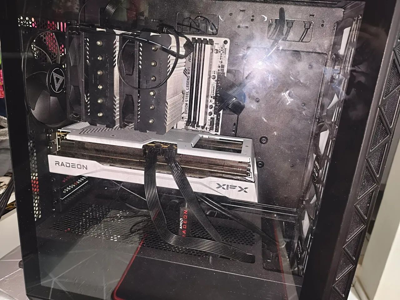 Pc gamer High-end AM5 9070XT 7800X3D 1TB B850M  - Foto 2