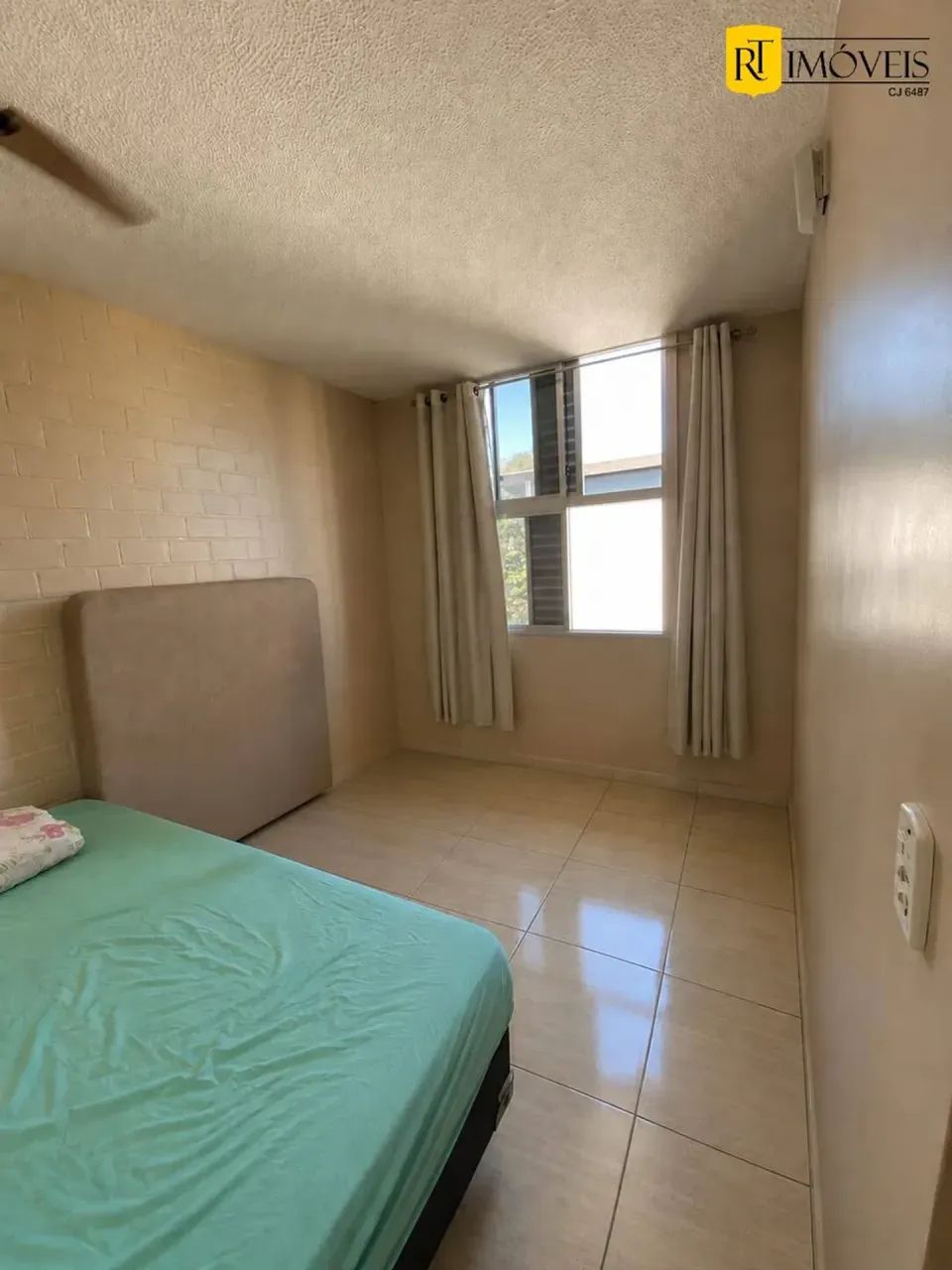 Apartamento com 2 quartos mobiliado no Braga para locação - Foto 3