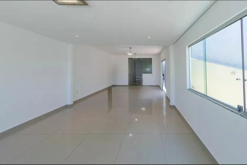 Casa à Venda - Havaí, 4 Quartos, 280 m2 - Foto 4