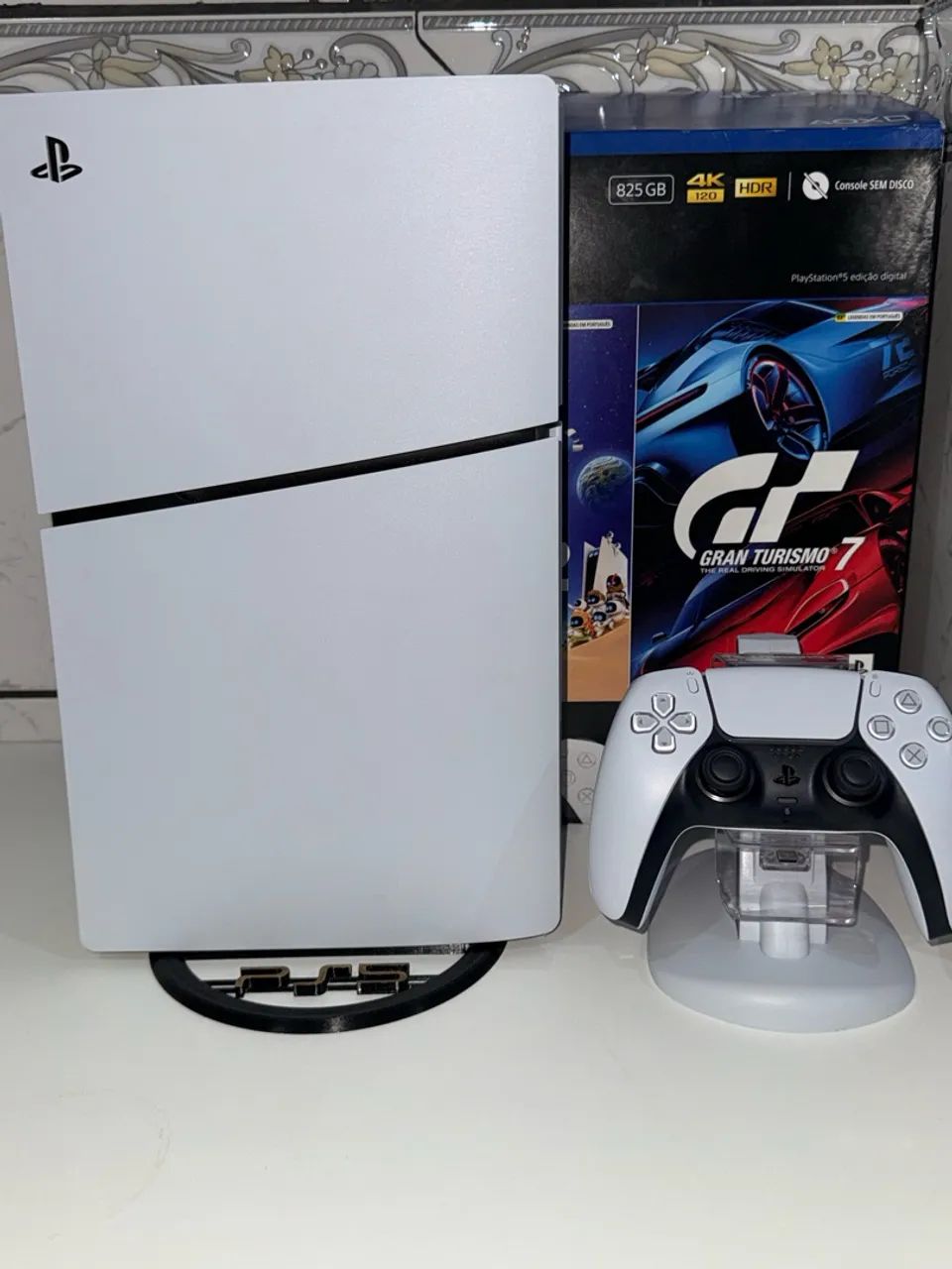 Ps5 com GTA 6 + 1 Controle + Caixa