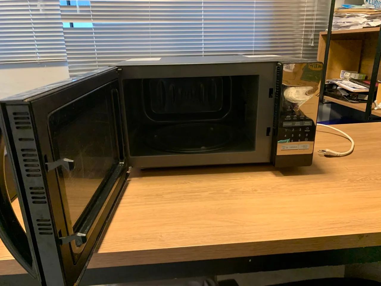 MICRO-ONDAS LG EASYCLEAN - Foto 2