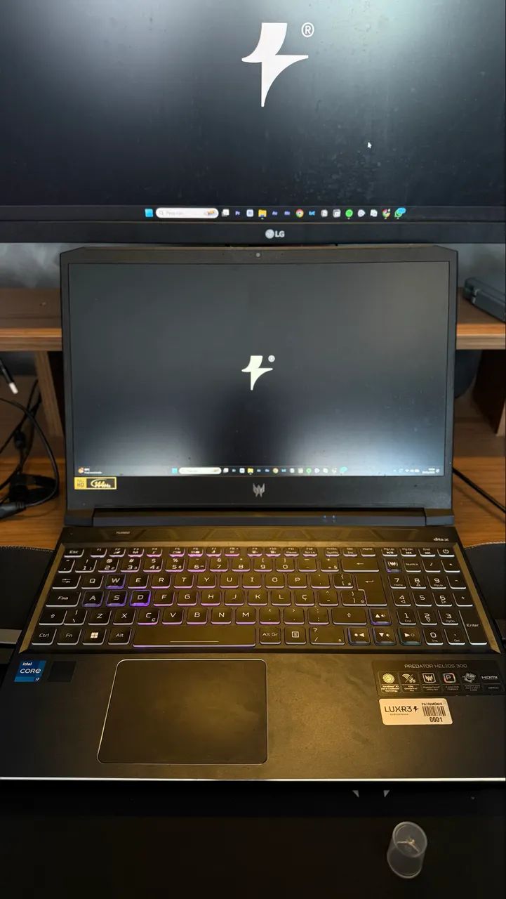 Predator Helios 300 - 64g de RAM