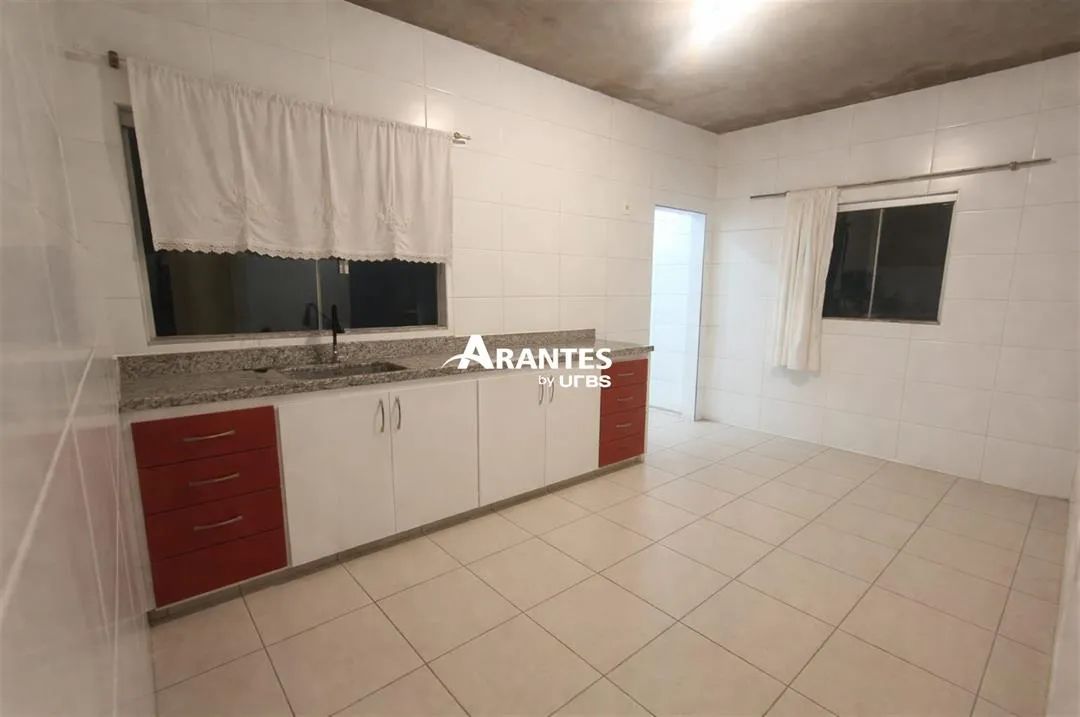 Casa com 202,38m² 3 quartos à venda no bairro Carajás - Foto 2