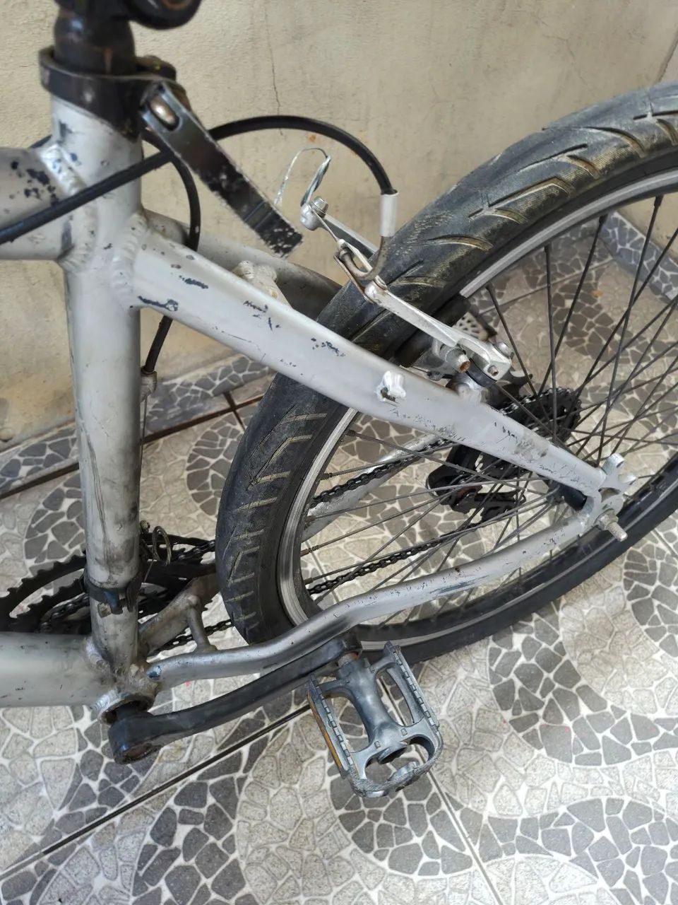 Bicicleta de alumínio leve aro 26 com marcha - Foto 3