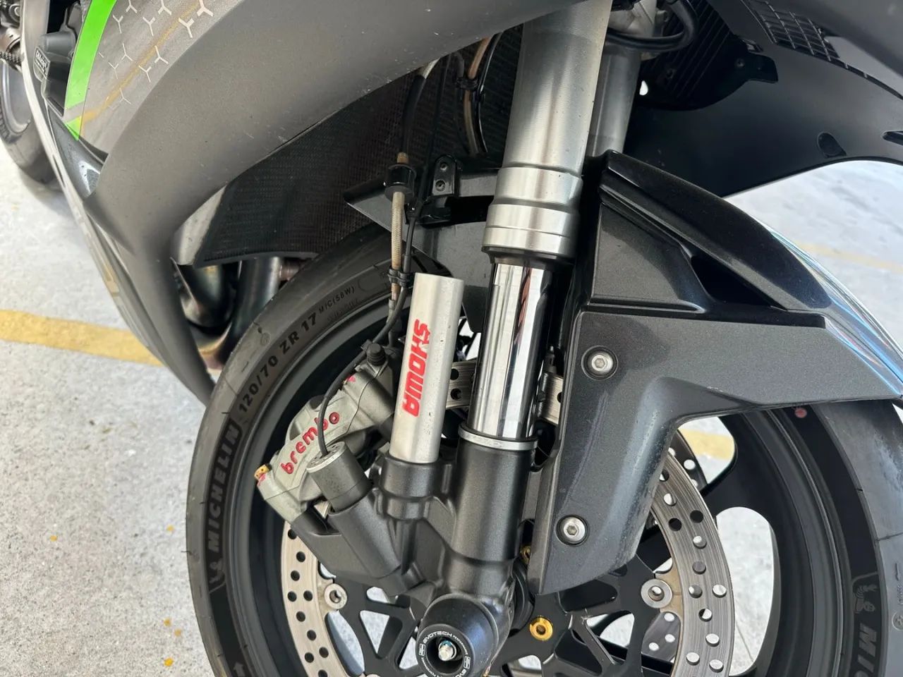 Kawasaki Ninja zx-10r se 1000cc 2020 - IPVA 2026/Impecável estado de conservação  - Foto 8