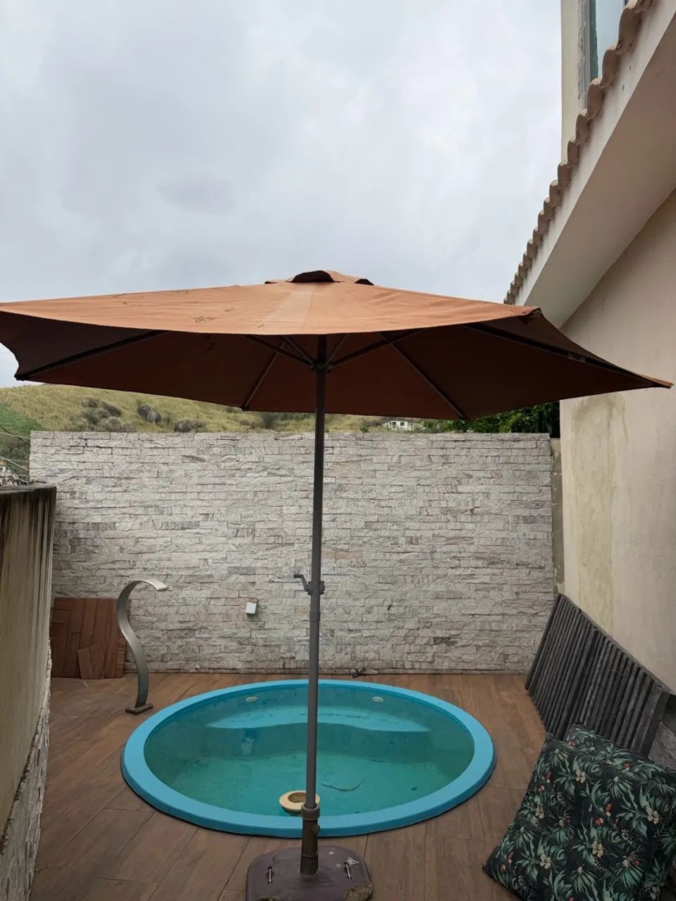     Ombrelone Grande para Piscina e Área Externa - Foto 2