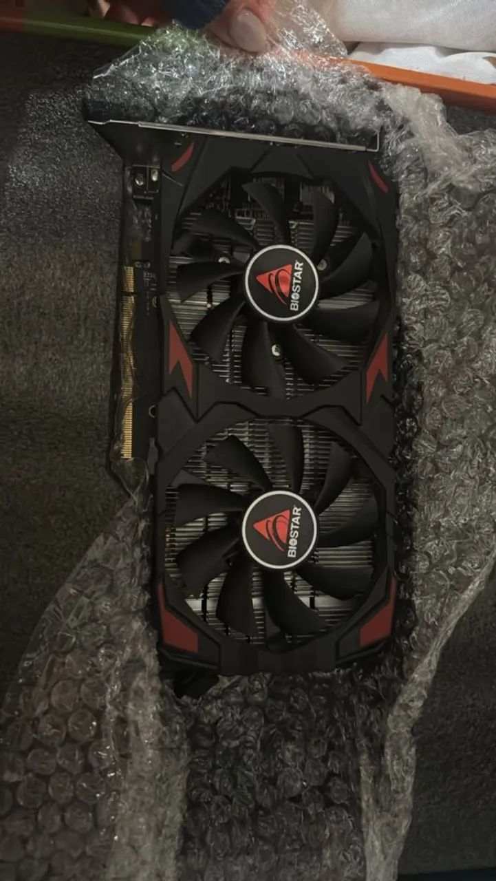 Vendo ou troco rx 580( com defeito )