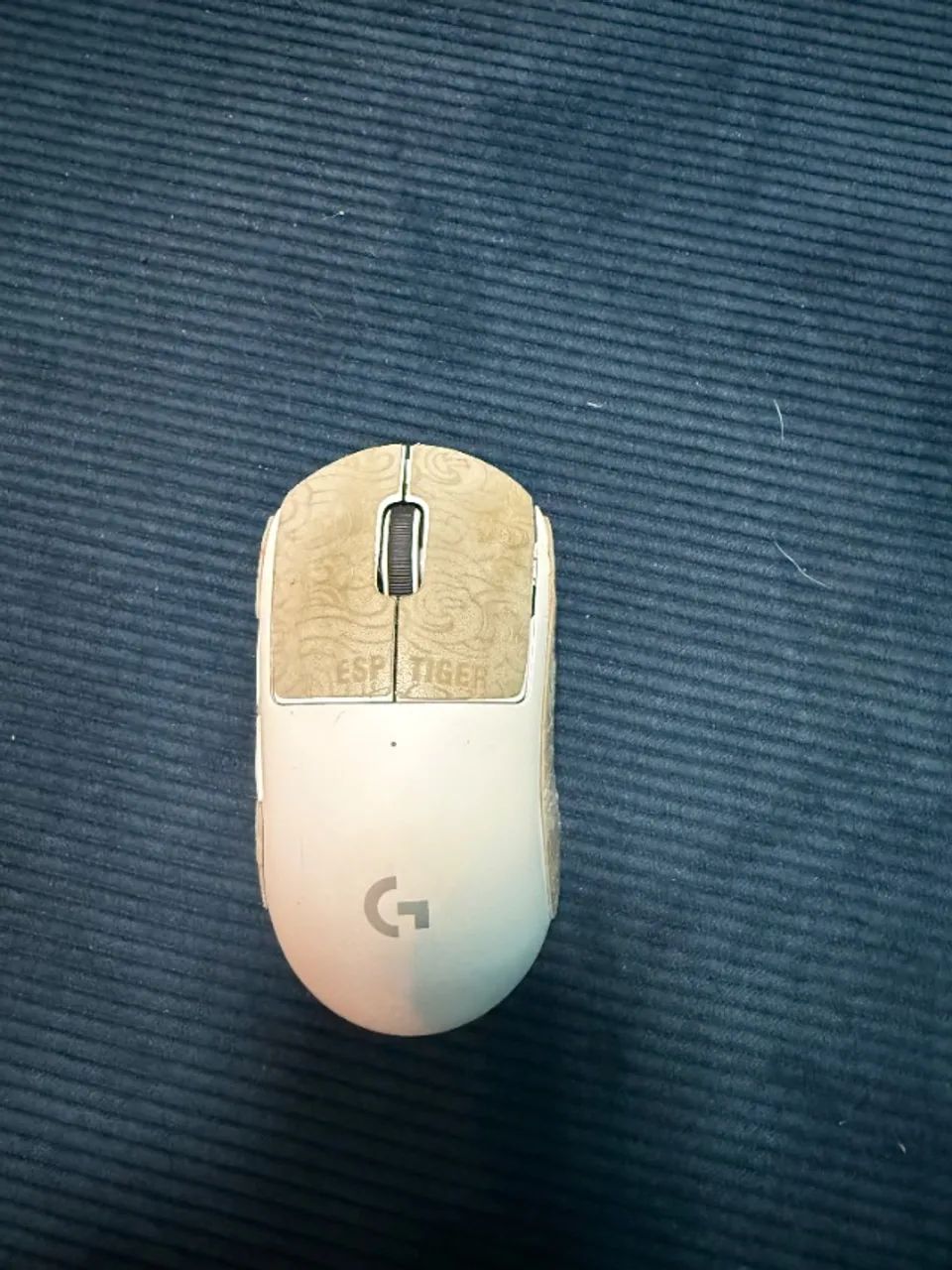 Mouse logitech branco super light Pro com feets Tiger - Foto 2