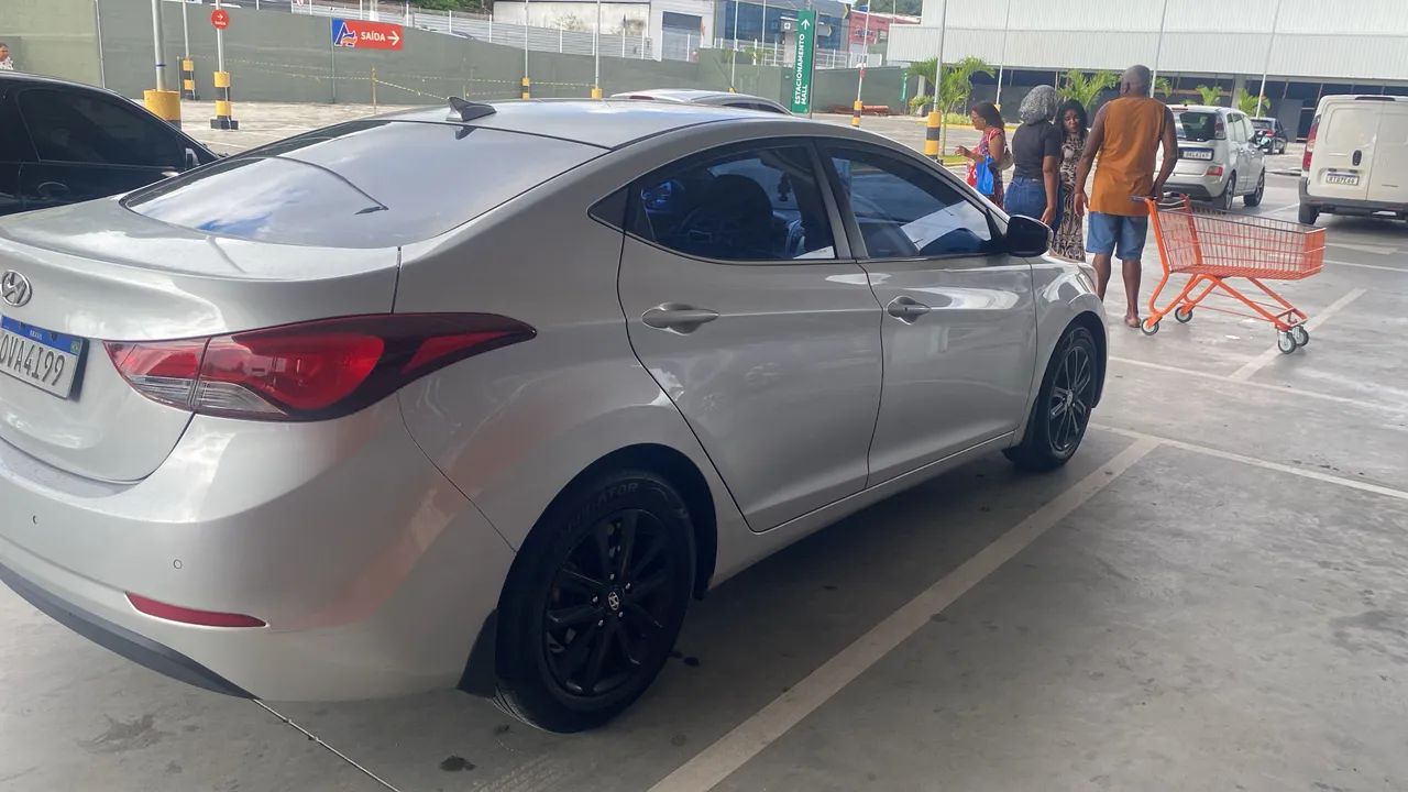 Hyundai Elantra 2014