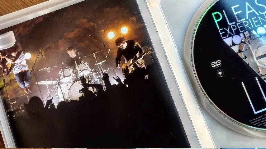 DVD Wolfmother - Please Experience Wolfmother Live - Foto 5
