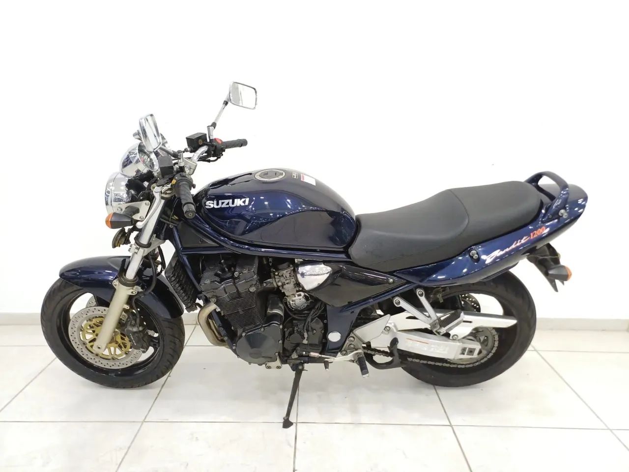 Bandit 1200 N  - Foto 4