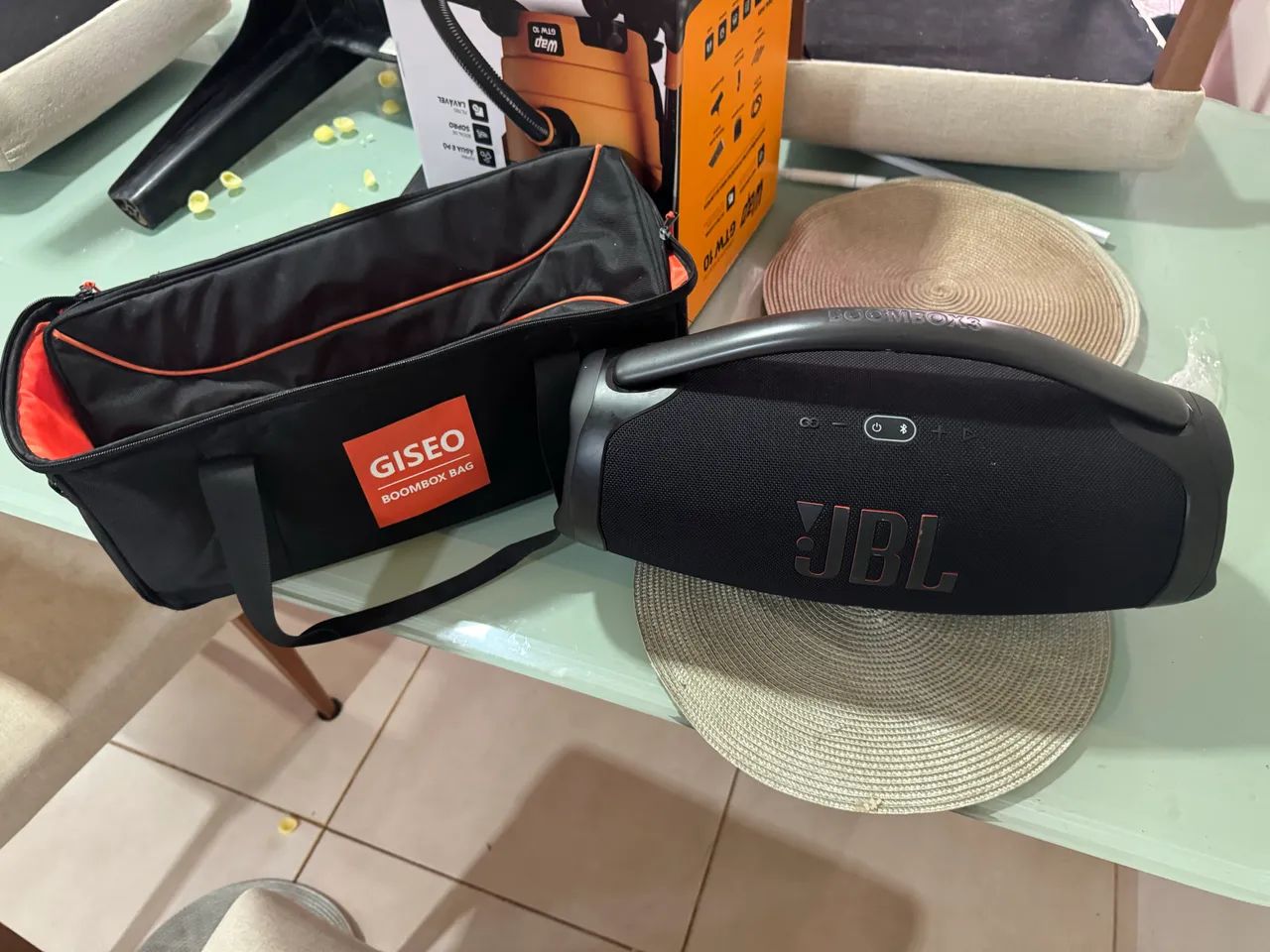 Bombox 3 com caixa e bolsa - Foto 2