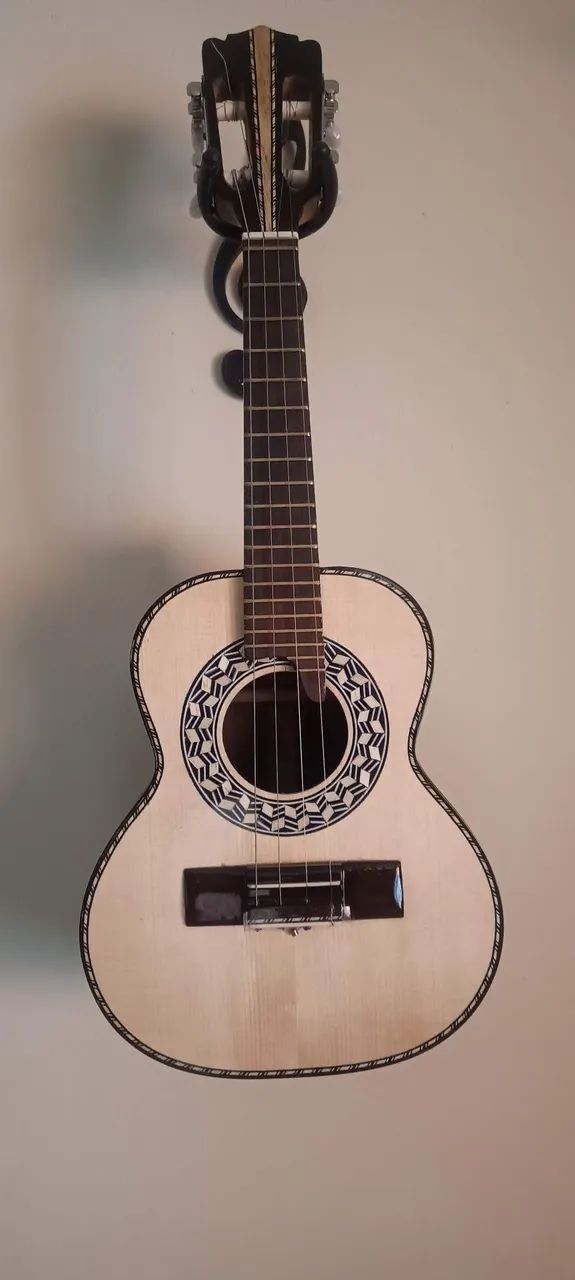Cavaco jacarandá Nando luthier 