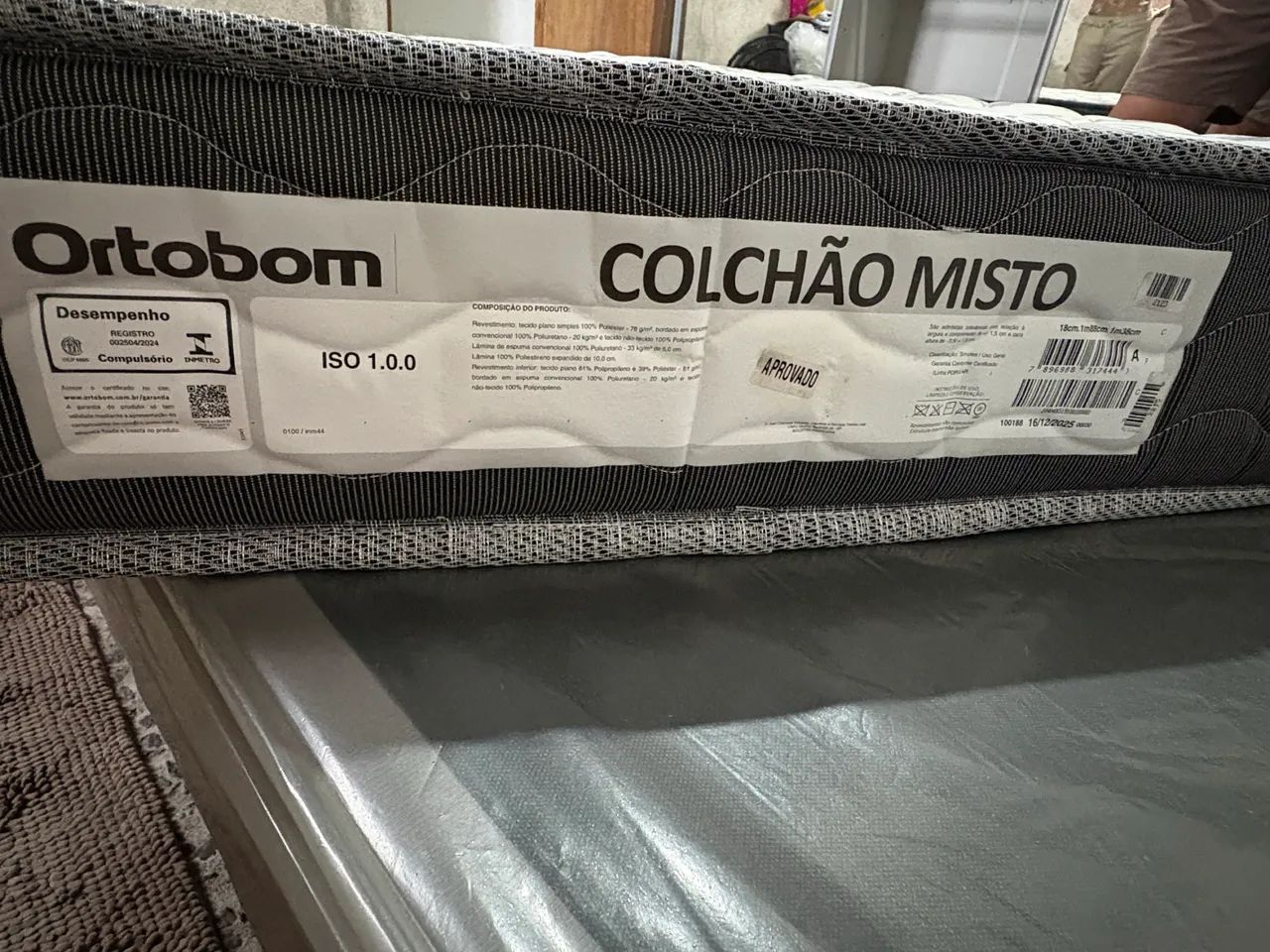 Cama de casal com box em suede  - Foto 4