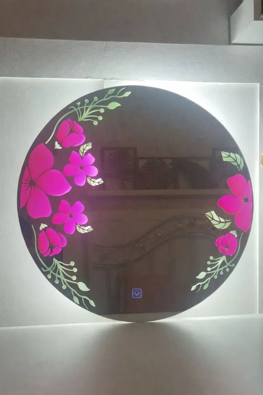 Espelho com vitral e iluminação em LED dimerizável para quarto de bebê  - Foto 4