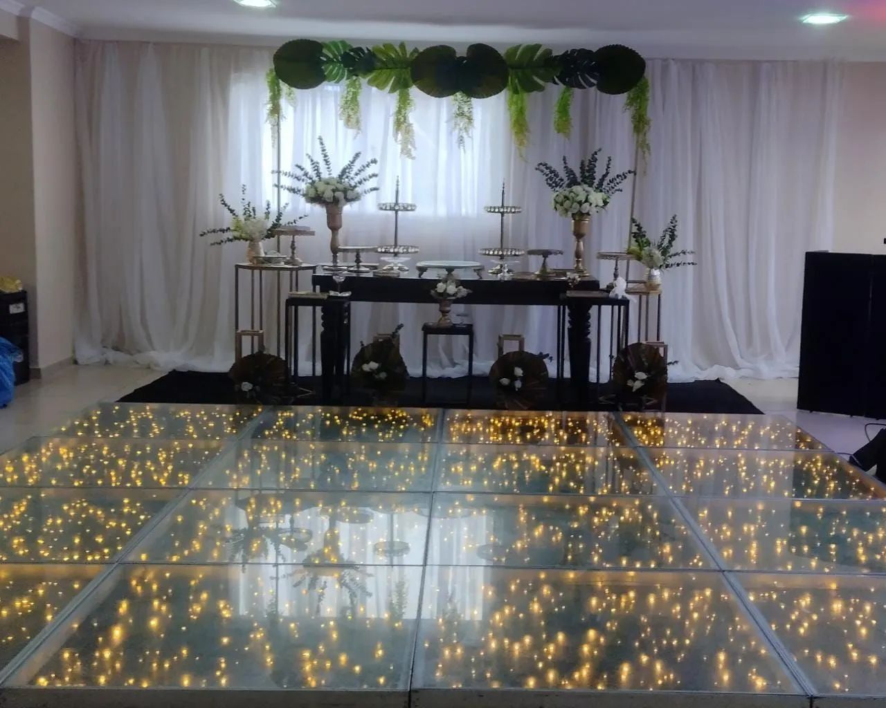 DJ, SOM, ILUMINAÇÃO, PISTA, PAINEL DE LED, SKYPAPER e DRONE- Effects Eventos - Foto 4