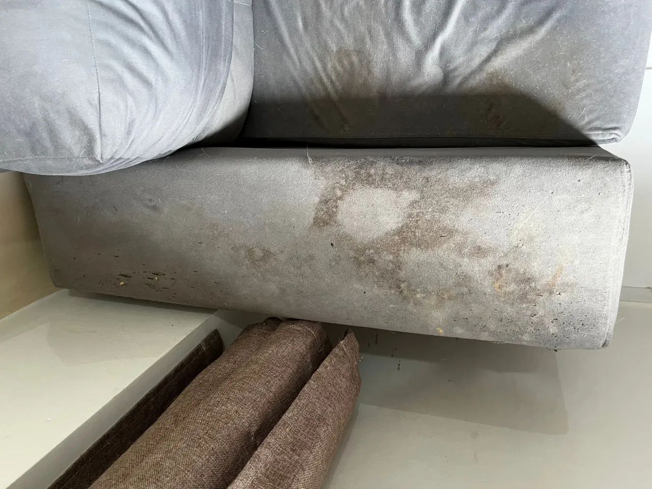 Sofá 3 lugares - Foto 2