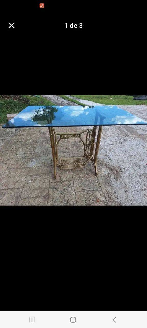 Mesa pé de máquina 