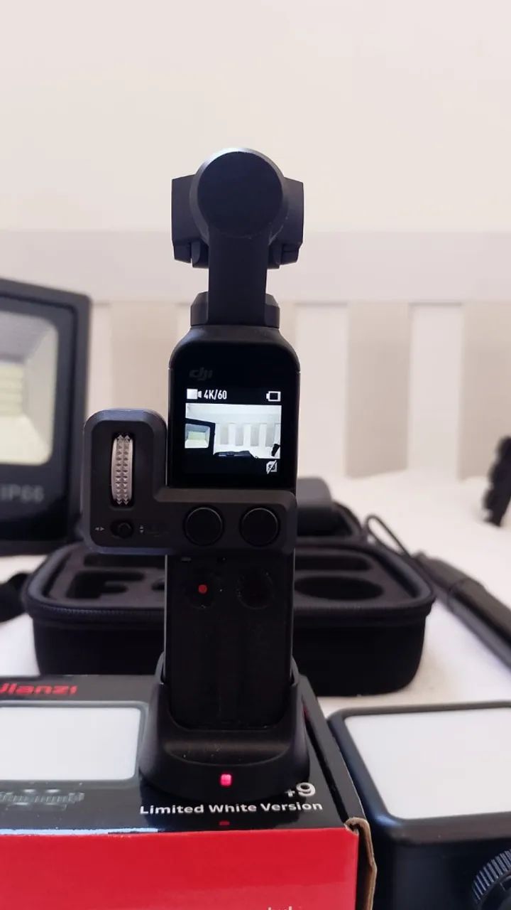Osmo Pocket com muitos acessórios - Foto 3
