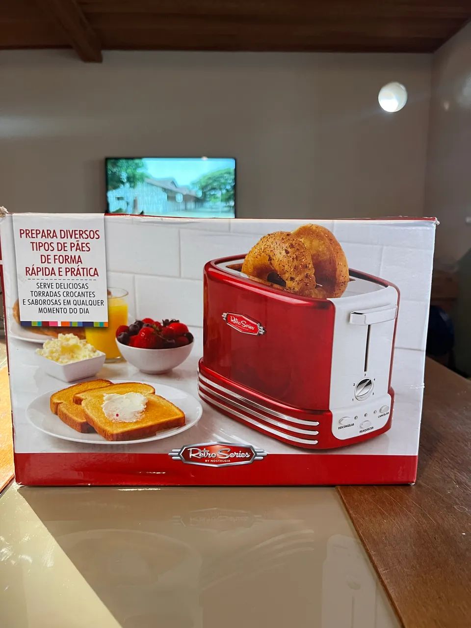 torradeira retrô praticamente nova 
