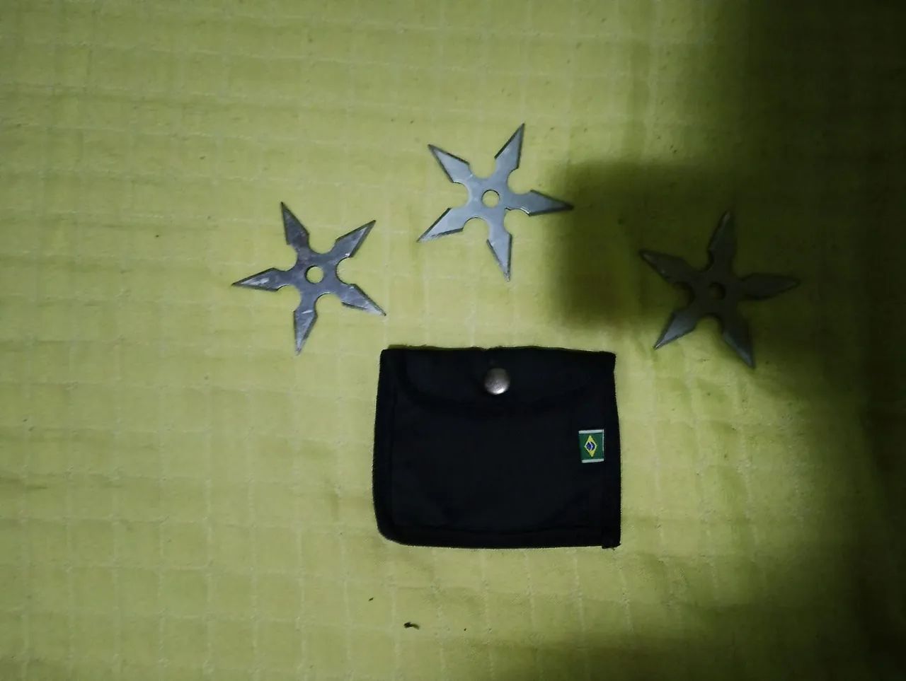 Arco e flecha profissional + shurikens e kunais ninjas  - Foto 4