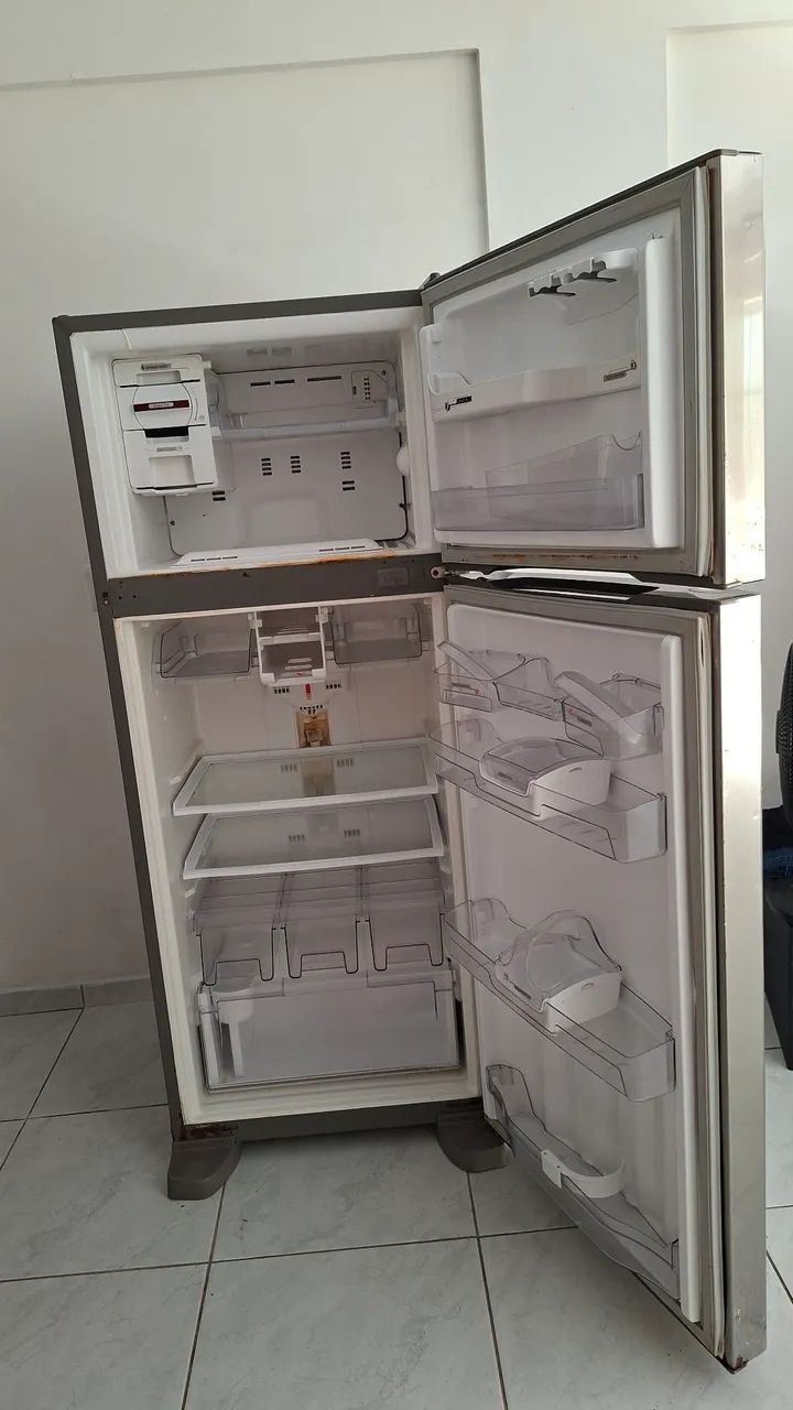 Geladeira Brastemp COM DEFEITO! - Foto 5