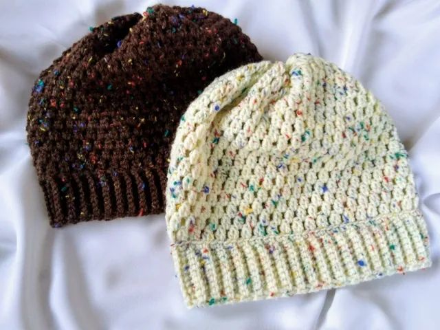 Gorros de crochê em lã