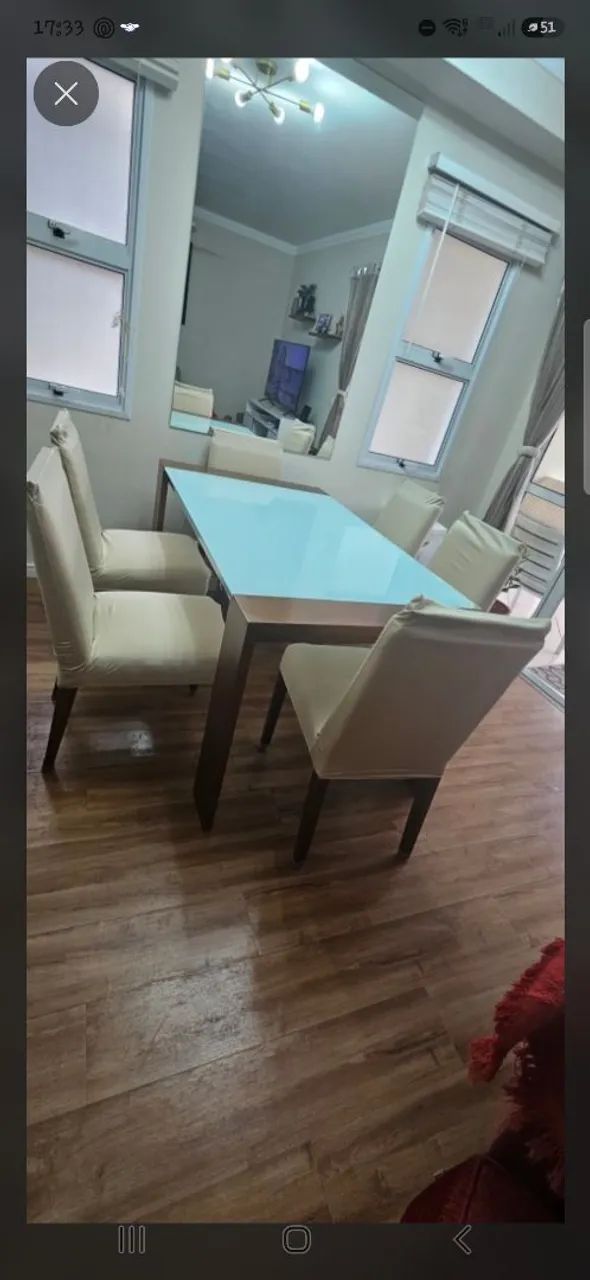 Conjunto mesa de jantar com 6 cadeiras 