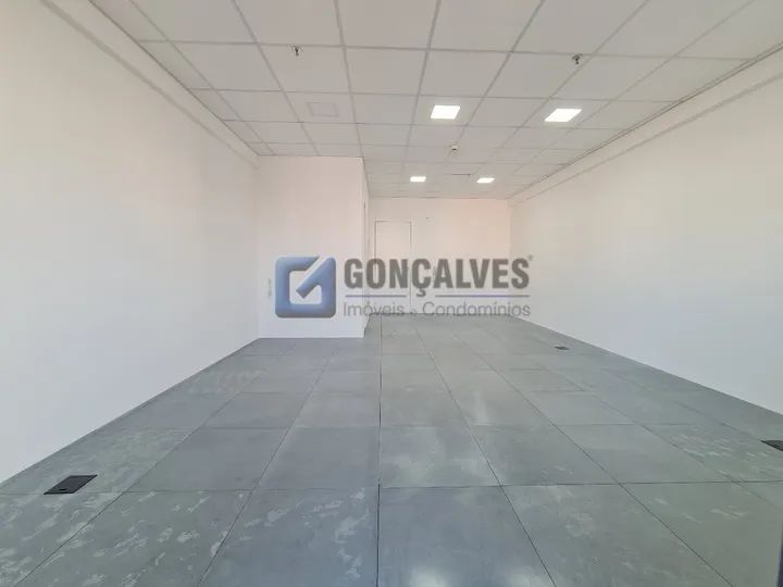 Sala comercial com 42m³ à venda no Centro de São Bernardo do Campo - Foto 2