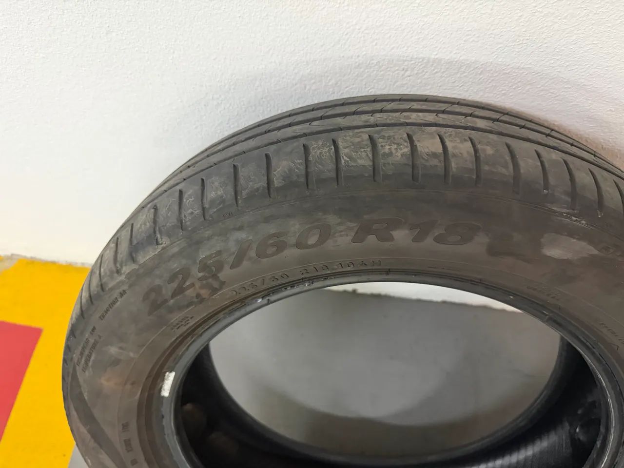 Pneu Pirelli 225 60 R18 - Foto 5