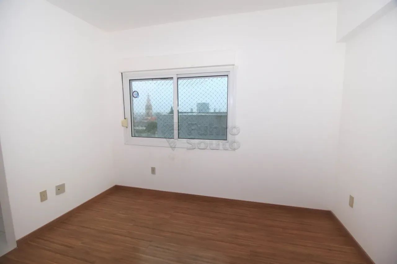 Apartamento no Condomínio Cambridge - Centro de Pelotas - Foto 2
