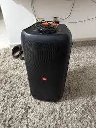 Caixa JBL 100 